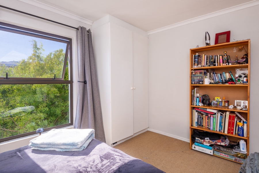 To Let 3 Bedroom Property for Rent in Kenilworth Western Cape